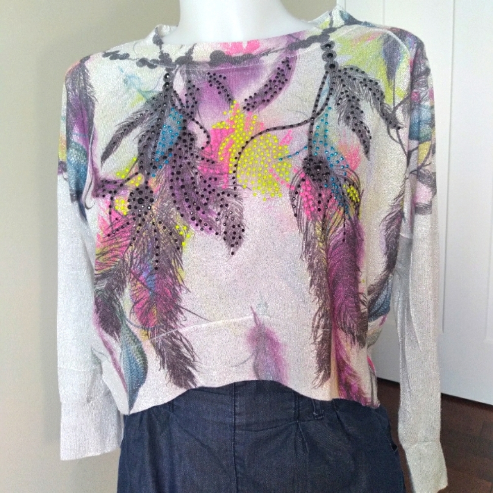 Fun Lightweight Cropped High Low Knit Top. Shimmer and Sparkle! Feather Print.